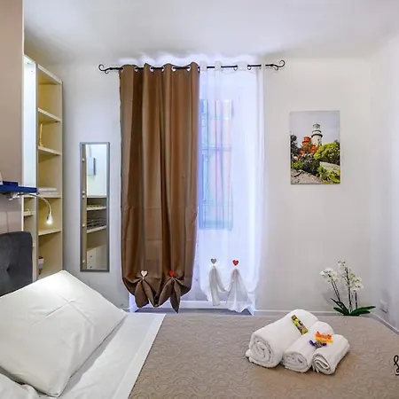 Apartment La Via Del Mare - *